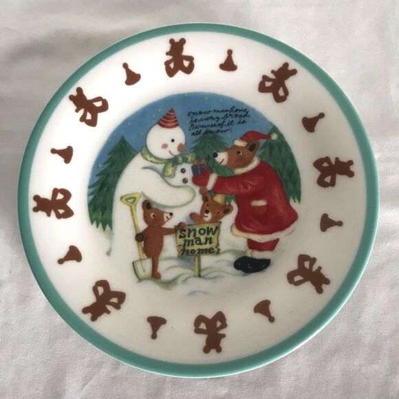 Shinzi Katoh Design by Kisshoh "Snowman Home" Christmas Mug & Saucer Plate 6 1/2 - Picture 3 of 8